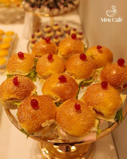 Mini sanduíches artesanais para eventos